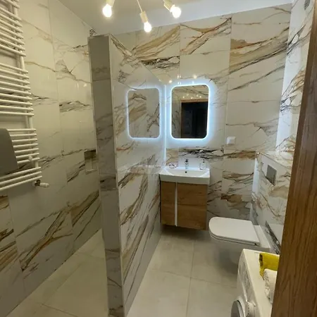 Metro Sluzew Appartement