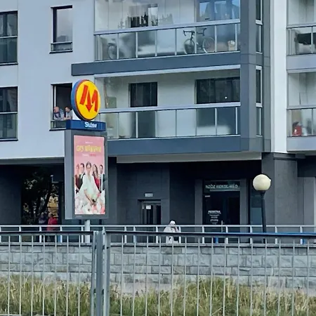 Appartement Metro Sluzew